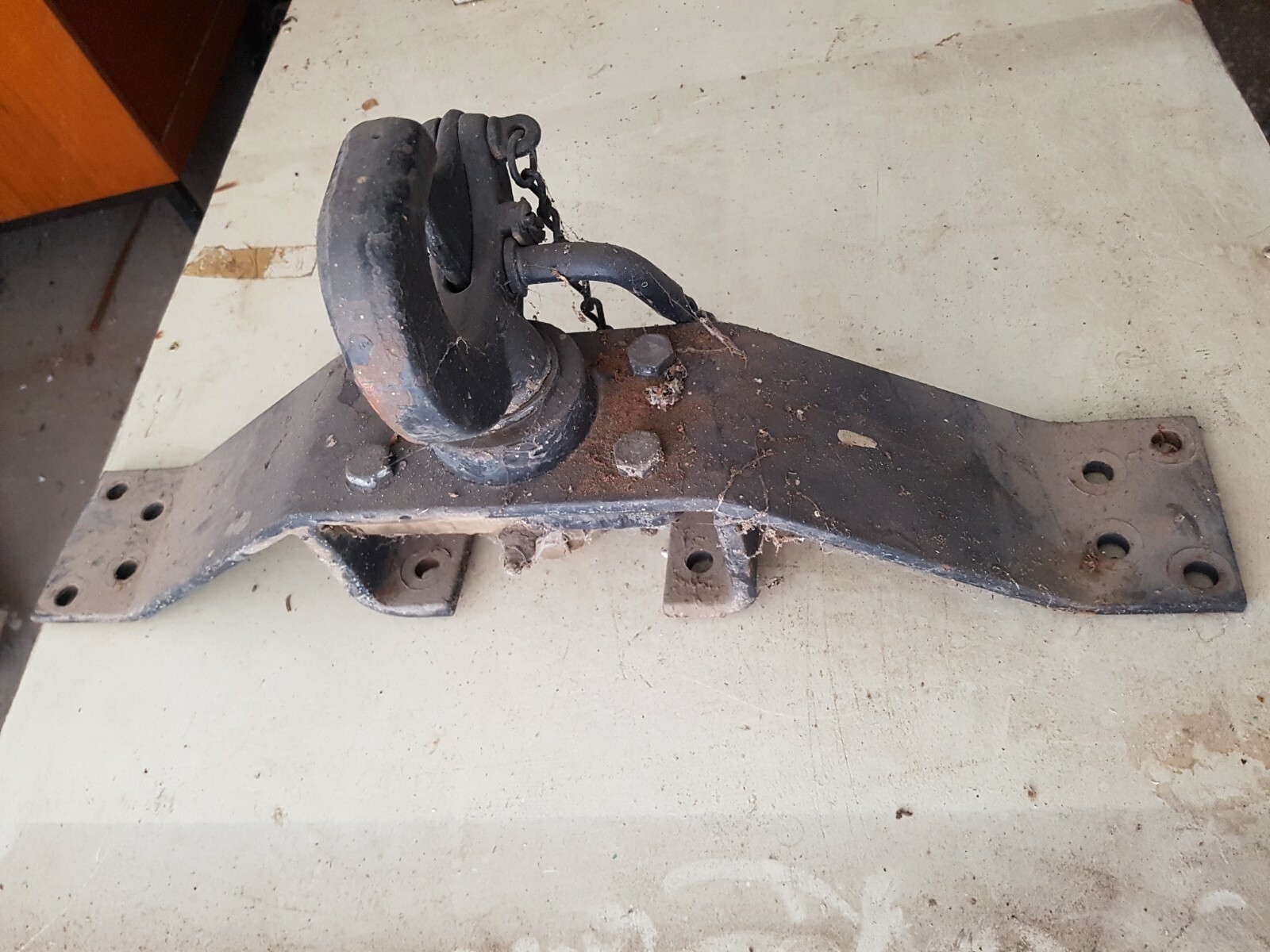 VOLVO C202 Rotatable Rear Tow Bar Towing Hitch eBay