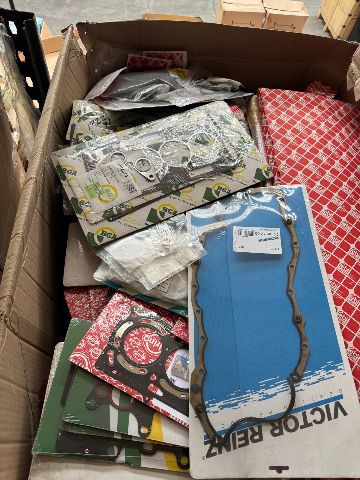 Job Lot Pallet Mixed Gaskets & Sets includes Elring BGA FAI Car Parts