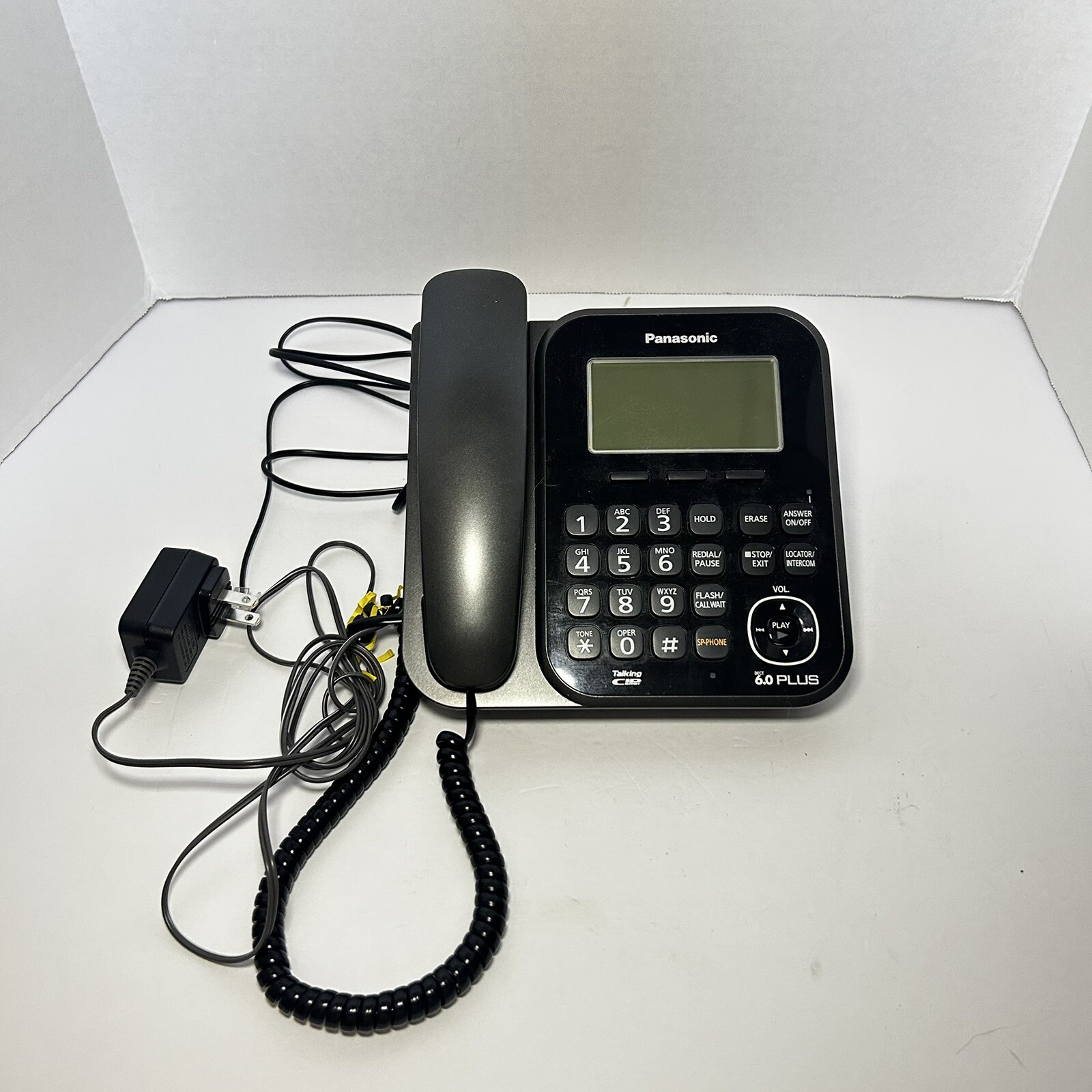 Panasonic KX-TG4771 Digital Dect 6.0 Corded Base Corded Answering Phone System