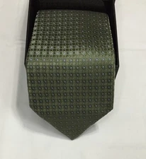 New with box Geoffrey Beene $14.99 Free Shipping