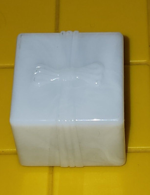 Vintage STD NOV Box Co. Wedding white ring box- made in USA