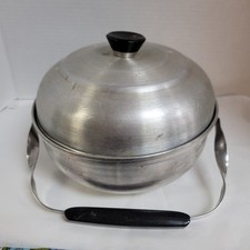 Mirro Handled Silver Aluminum Bun Biscuit War...