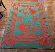 Vuteks Crown Crafts Vintage Christmas Holiday Reversible Plush Blanket 60x80