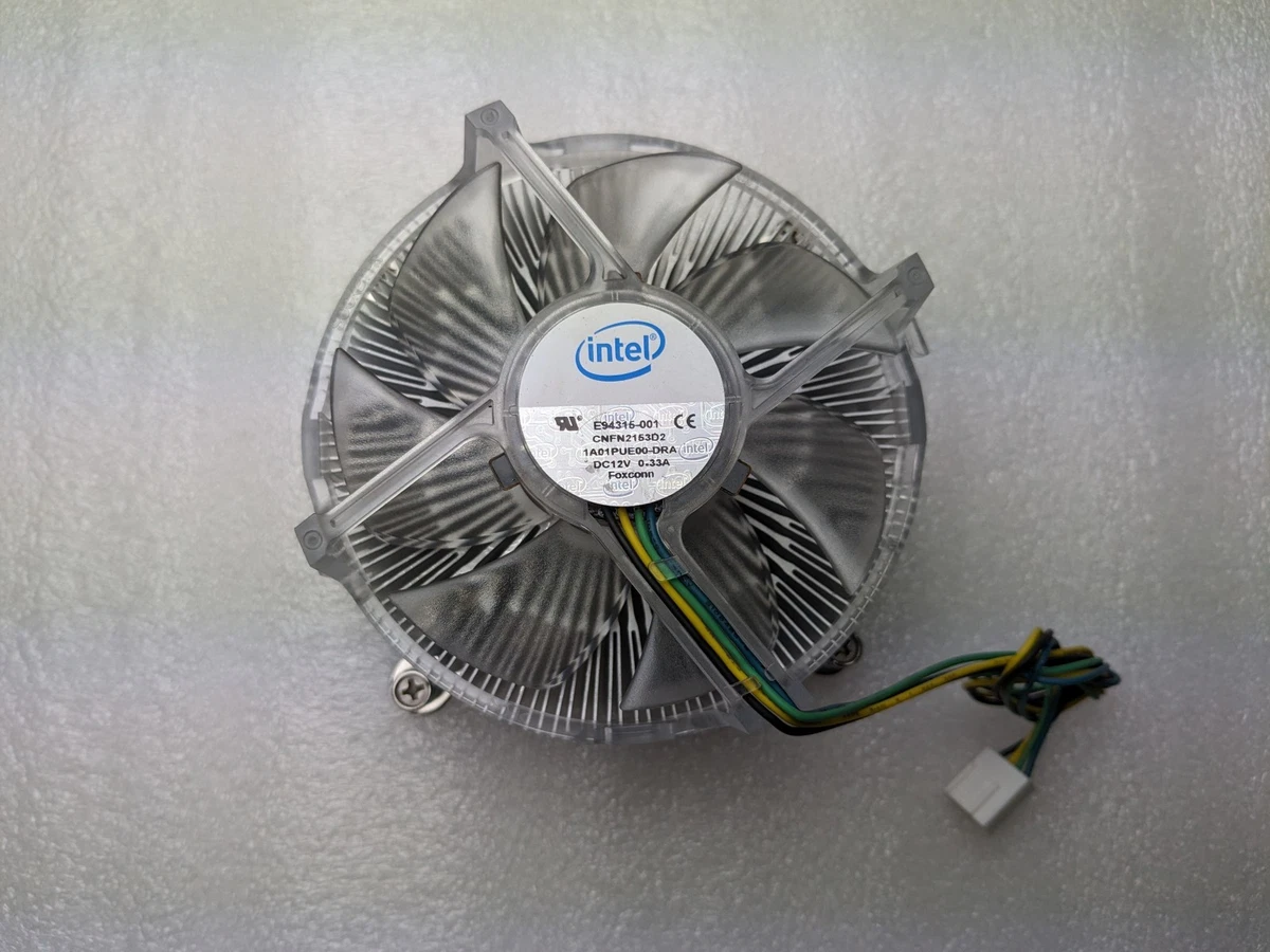 Dissipatore Di Calore Su Una Scheda Madre Del Computer Immagine Stock