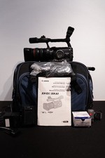 Canon XH A1s HDV 1080i MiniDV Camcorder 3 Batteries CH-910