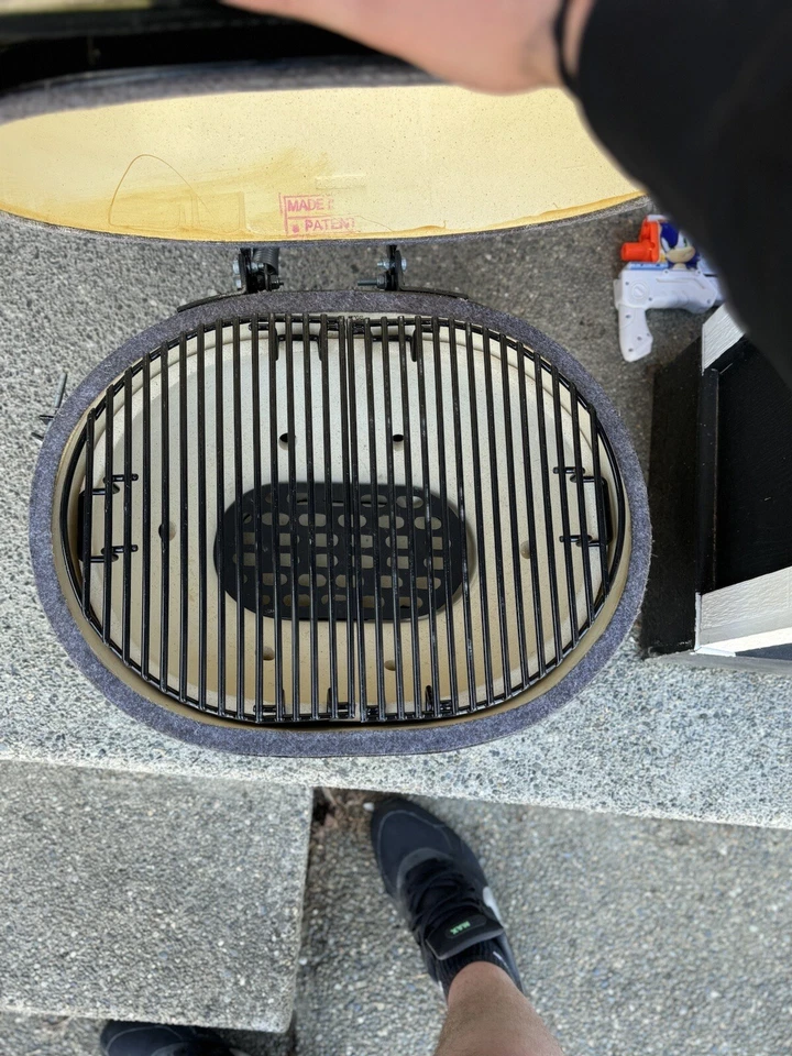 Primo ovalado Kamado y parrilla y ahumador Foto 4 de 4