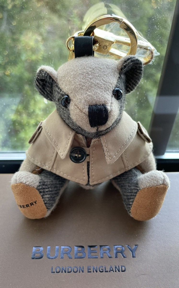 AUTH Burberry Thomas Bear w/t Beige Cape Keychain Charm | eBay