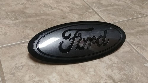 Par de emblemas personalizados 2018-20 F150, magnético y negro brillante, sin cámara frontal - Imagen 8 de 9