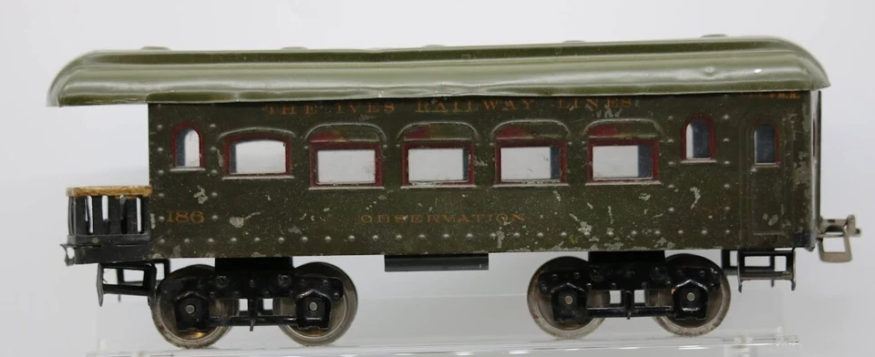 Ives Prewar Standard Gauge Tinplate Green 170 Dining Car & 186 Observation Car - Image 3 of 4
