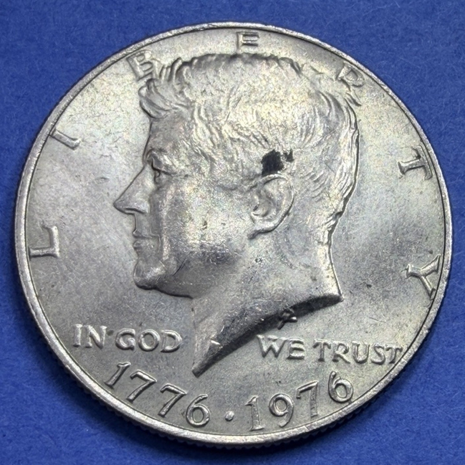 1976 Bicentennial Kennedy Half Dollar 50C AU Independence Hall Clad