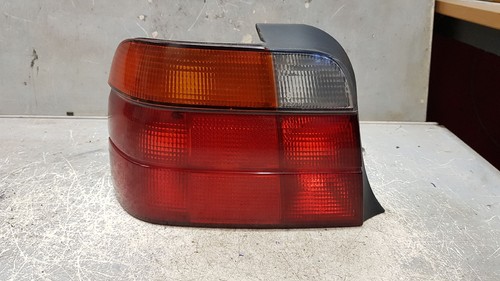 Heckleuchte Rücklicht Hinten Links Blinker Orange BMW E36 316i compact