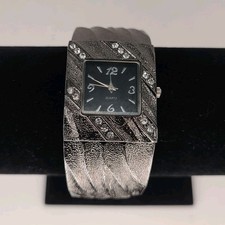 Studio Time Womens Gray Tone Rhinestone Bezel Watch W/ Cuff Band Tested/Works