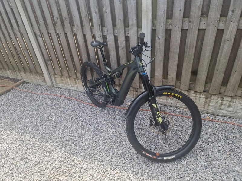 Whyte E160. Rs. V2 Full Suspension Mountain Bike