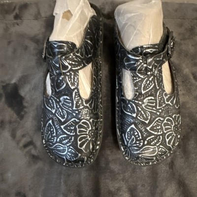 Alegria Women's Leather. EUC. ALG 570 Size 40 US Size 9