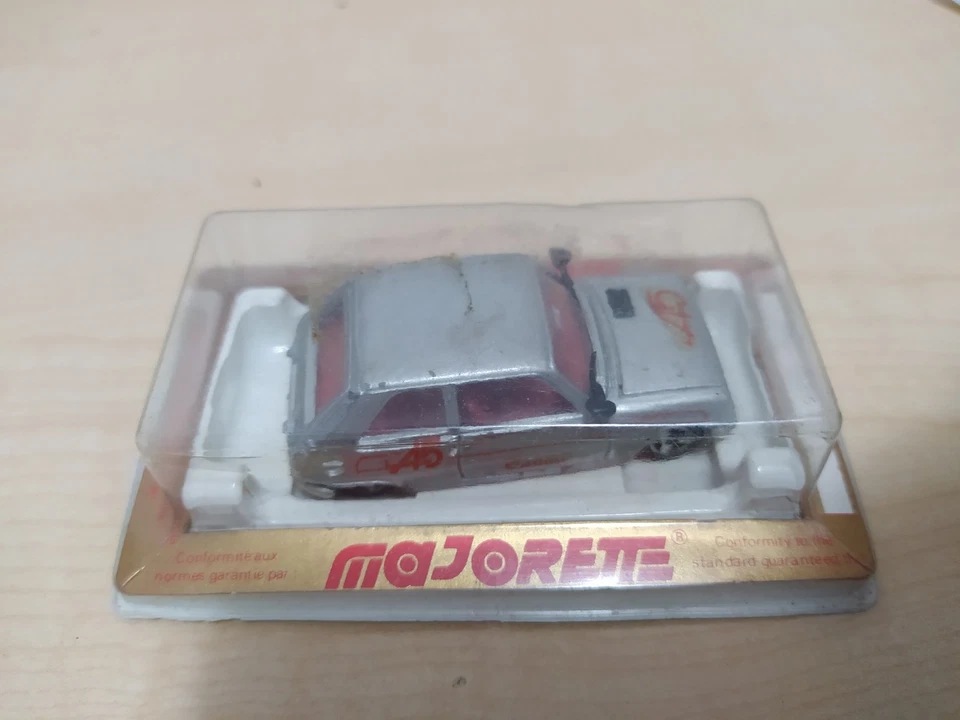 Modellino Auto Majorette R5 Renault In Box Aperto - Immagine 3 di 4