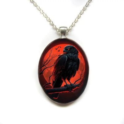 Raven Crow Hawk Oval Jewelry Vintage Silvery Bird Gothic Pendant Necklace E