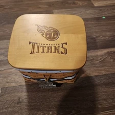 Longaberger 2009 Tv Time Tennessee Titans Nfl Basket Protec,tie On,divider
