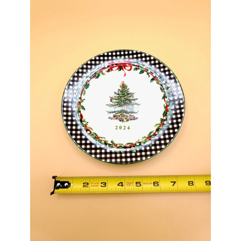 Spode Annual Collector Plate 2024 Christmas Tree 8" Limited Edition Checkered - Image 4 of 4