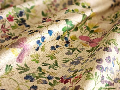 LUANA WILDFLOWERS 60" Round Acrylic Coated Wipeable French Oilcloth Tablecloths - Picture 5 of 5