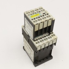 Siemens 3RH1140-2BB40 600VAC 10A Contactor Relay W/ Aux. 3RH1911-2GA22 24V Coil