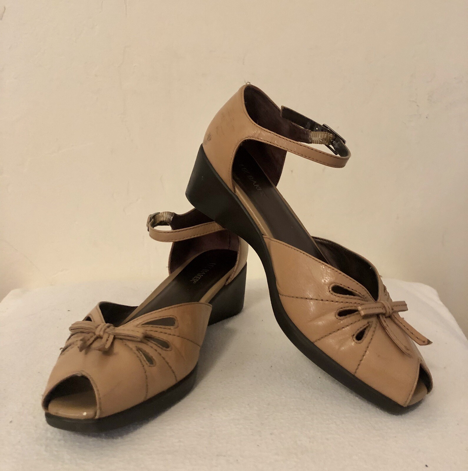 Liz Baker Ankle Strap Shoes Cognac Leather Wedge Heel Peep Toe Bow Size ...