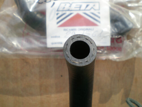 BETA KR KX KZ SCRAMBLER 50 125 250 TUBI RACCORDI GOMMA RADIATORE ORIGINALE - Picture 2 of 2
