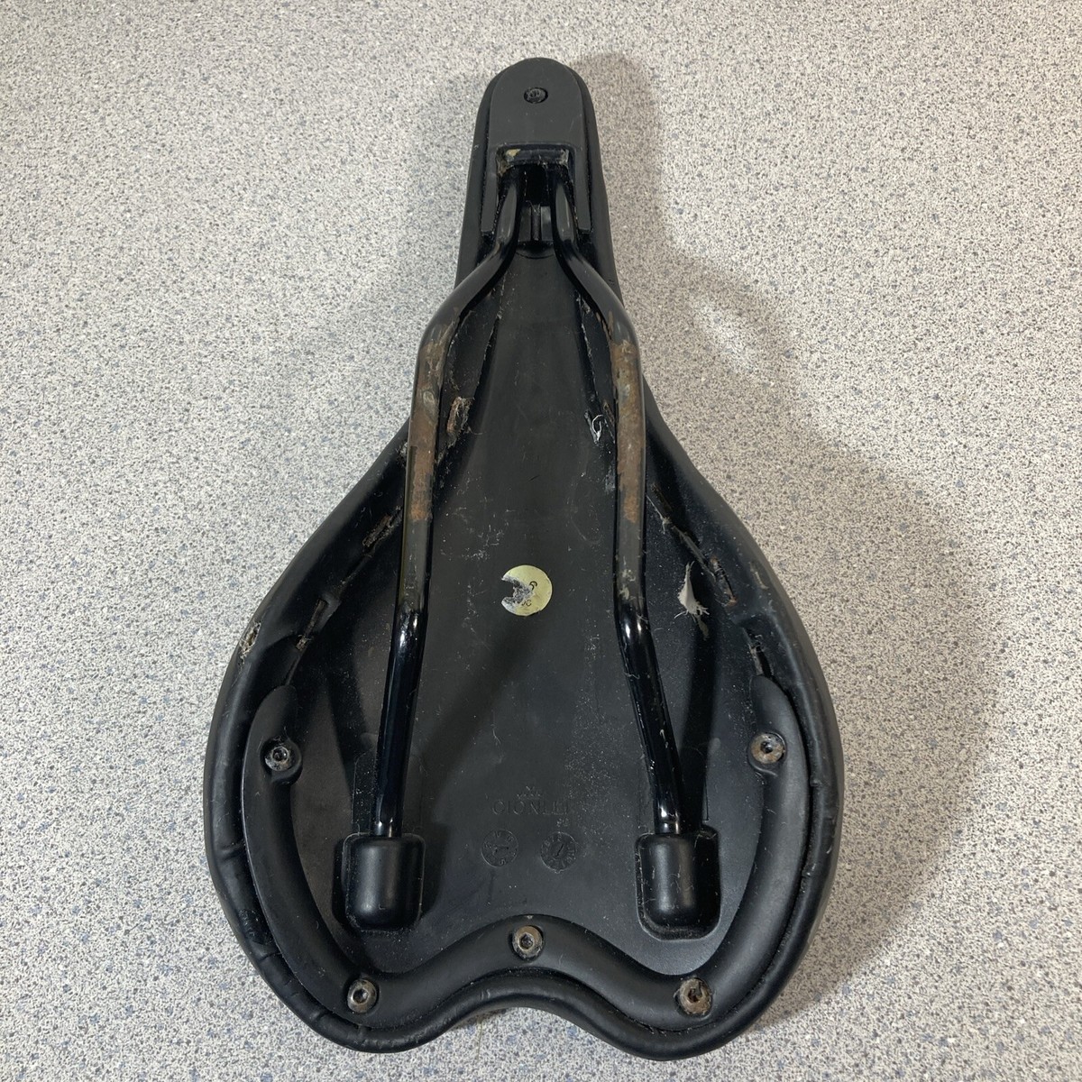 Fichier STL gratuit Line art cycliste 🎨 ·Modèle à télécharger et à