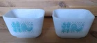 VTG Pyrex 501 B Dishes Amish Butter Print Fridge Dish Turquoise Set Of 2