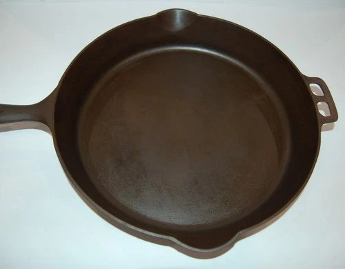 GRISWOLD ERIE #12 CAST IRON SKILLET LARGE SLANT LOGO 719 RESTORED SEASONED