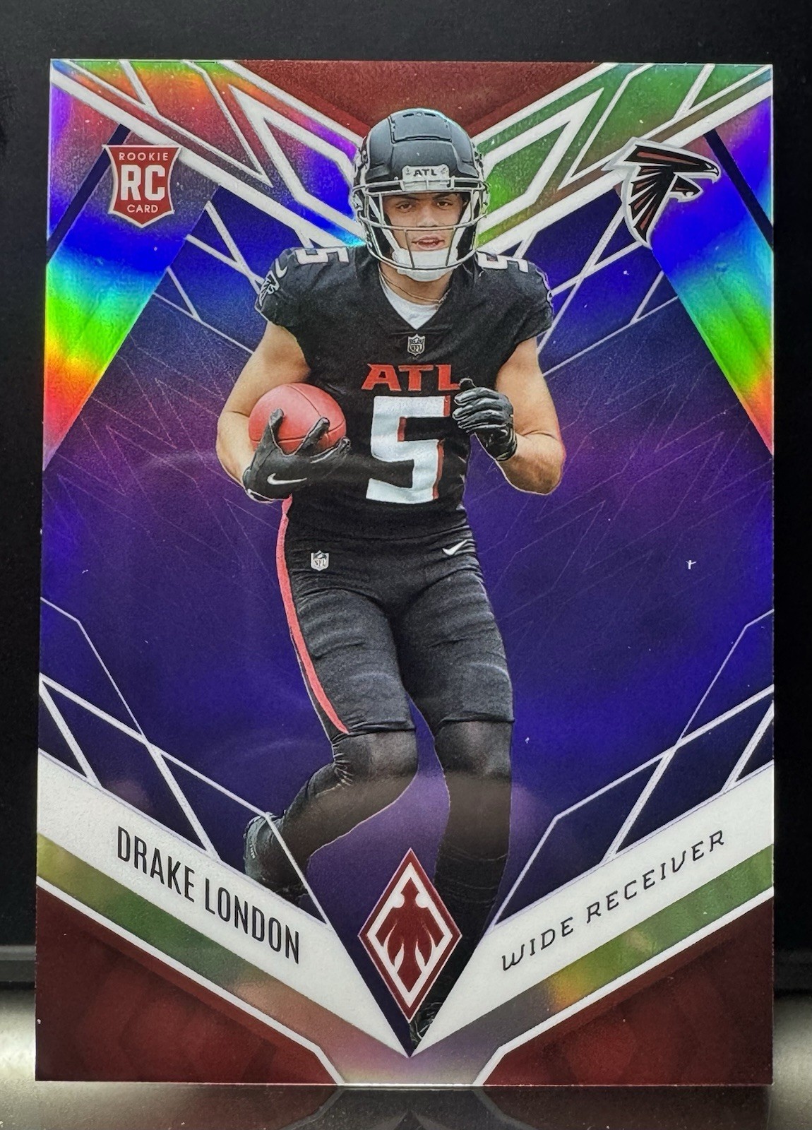 2022 Panini Phoenix - Rookies Drake London #107 Purple /125 (RC)