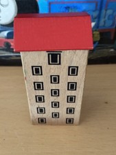 Brio Wooden Train Skyscraper Thomas 