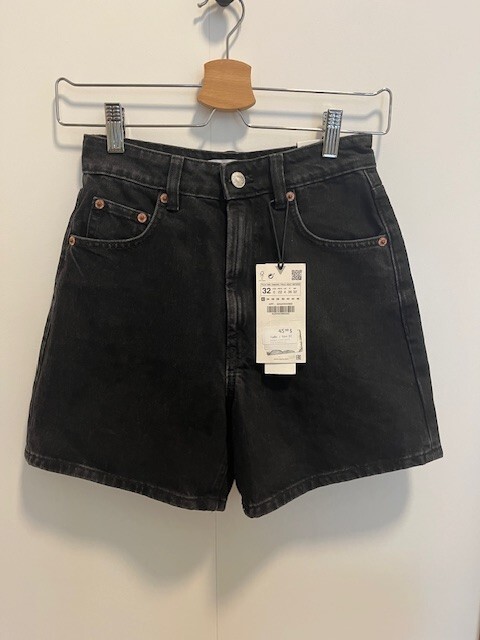 NWT)Zara high rise black denim shorts 5252/003 | eBay