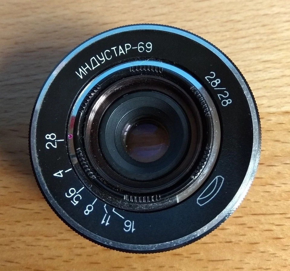 INDUSTAR-69 M39 mount 2.8/28mm MACRO Wide Angle Pancake Lens - Image 3 of 4