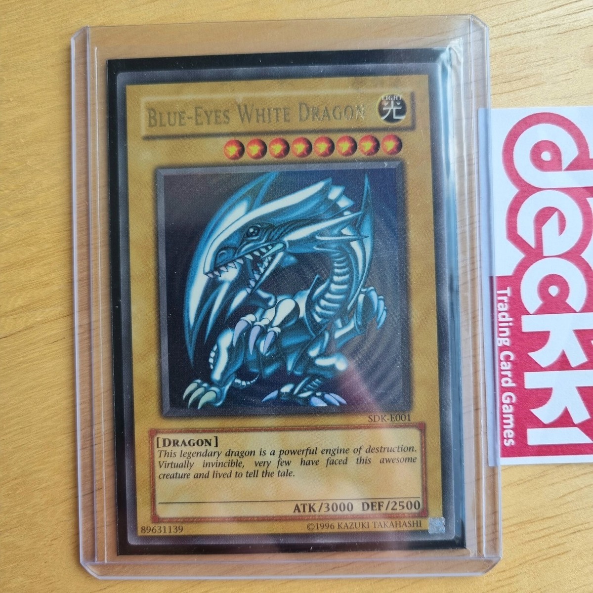Blue-Eyes White Dragon SDK-E001 Ultra Rare (EX) Starter Deck Kaiba