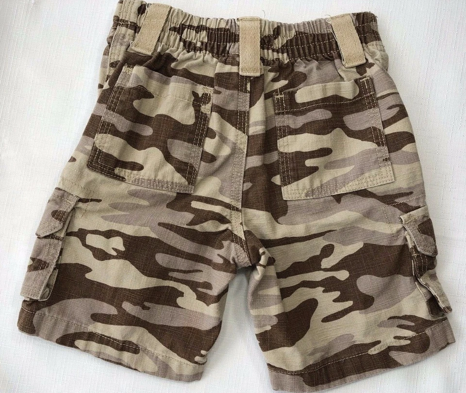 Janie and Jack 男宝宝 6-12 个月卡其色迷彩工装短裤弹性腰围 — 第 3/4 张图片