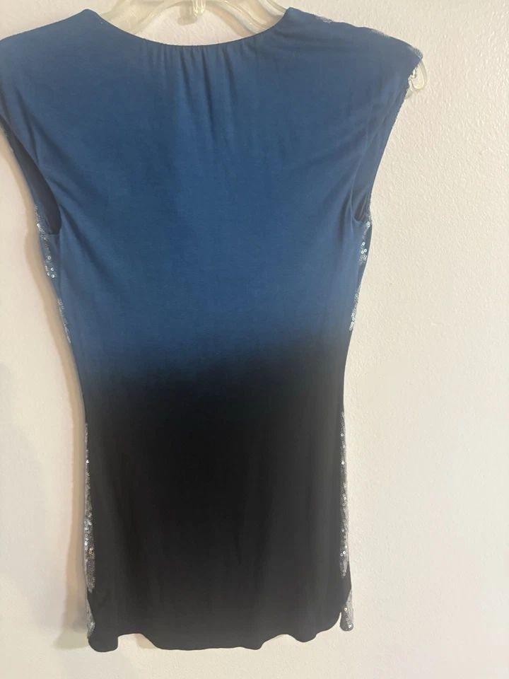 NWT Sky Brand Women’s XS Shirt Blue Sequin Top Blue Ombré Shirt Sleeveless - Image 3 of 4