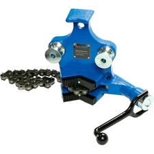 Global Industrial Bench Chain Vise 1/2" 6" Pipe Capacity