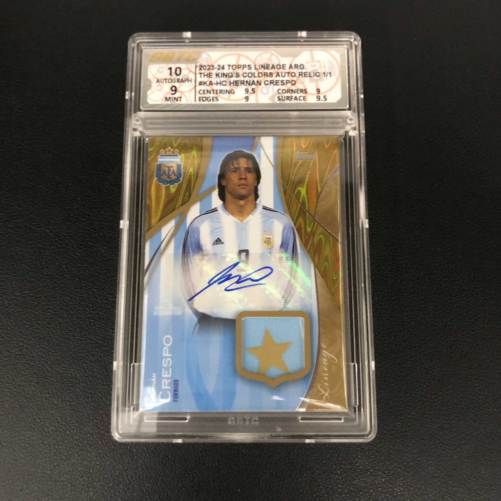 2023-24 Topps Lineage Argentina The King's Colors Auto Relic Hernan Crespo 1/1