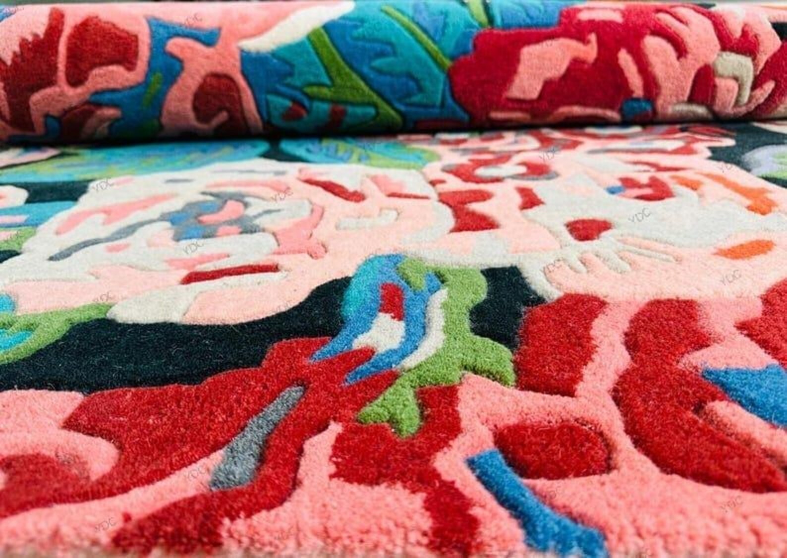 New Modern Hand-Tufted 100 % Wool Flower  Carpet Rug Botanical Design