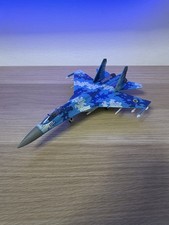 1/72 Ukrainische  SU-27 Flanker Modellflugzeu...