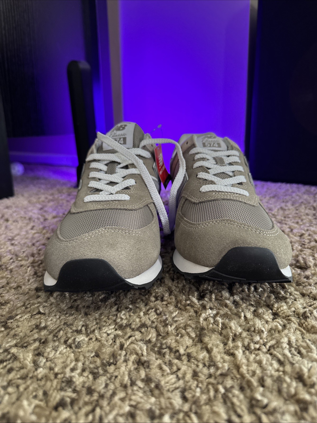 Picture 2 of 6