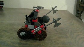 LEGO Castle: Bull's Attack (6096) 100% Complete w Minifigures & Instructions