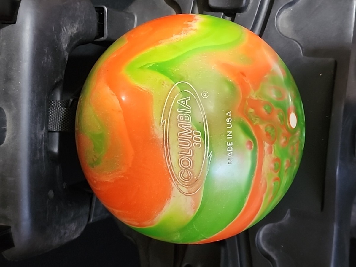 コロンビア300 インパルスソリッド　15ポンド SALE】インパルスソリッド コロンビア300 ボウリングボール