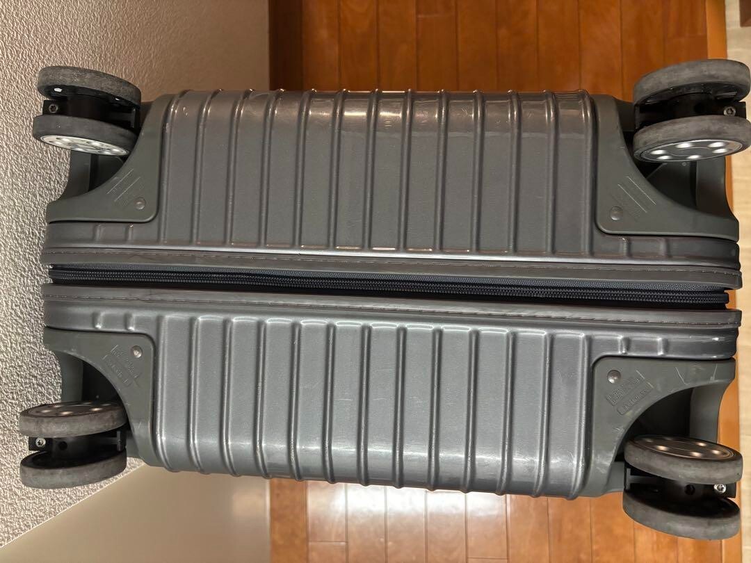 RIMOWA SALSA リモワサルサ 810.56.38.4 52L Rimowa Salsa Deluxe / Essential Cabin S 32L 830.52.50.4 Used