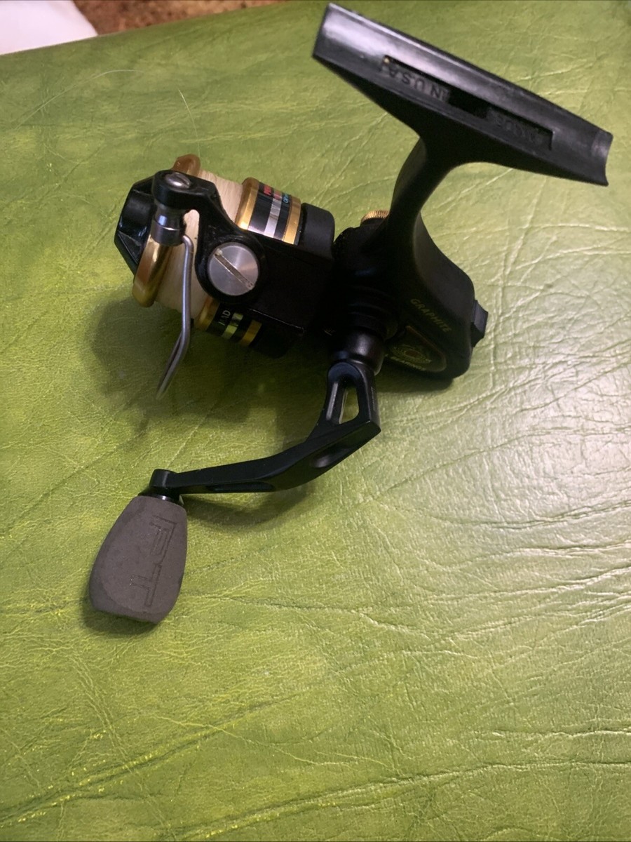 PENN 4300 SS High Speed 5.1-1 Graphite 3 Ball Bearings Spinning