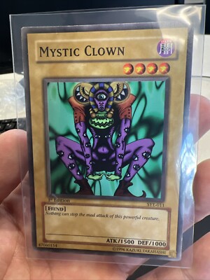 YuGiOh Mystic Clown 1st Edition SDK-018 NM Starter Deck Kaiba 2002 NA English