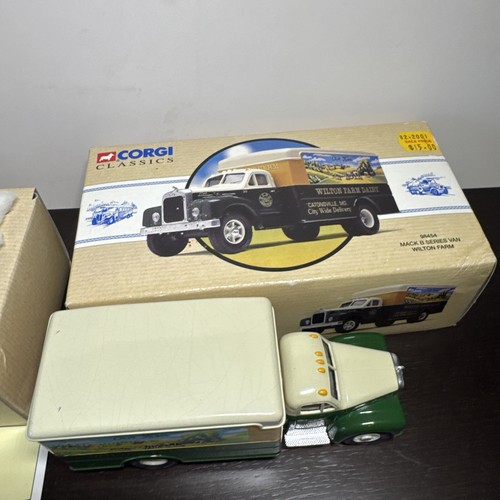 CORGI CLASSICS 98454 'WILTON FARM' MACK B SERIES VAN BOXED ! NOS. In Box. New - Picture 7 of 9