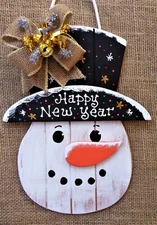 HAPPY NEW YEAR Snowman SIGN Wood Hanger Plaque Winter Decor Door Wall Primitive