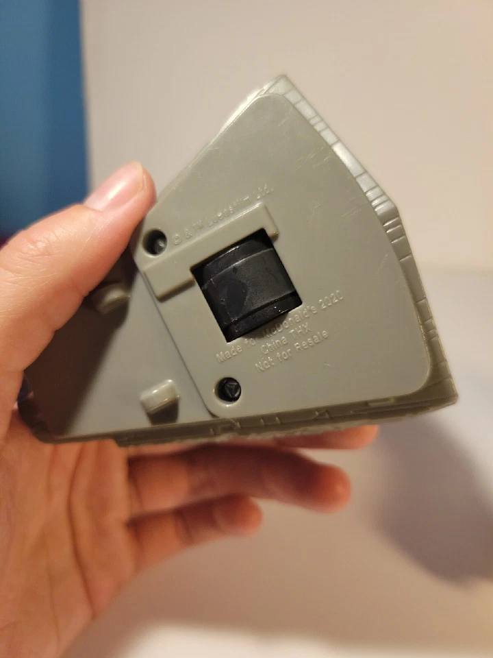 Lote de 2 bonecos colecionáveis Star Wars Stormtrooper e Der'kal Red Stormtrooper - Imagem 4 de 4