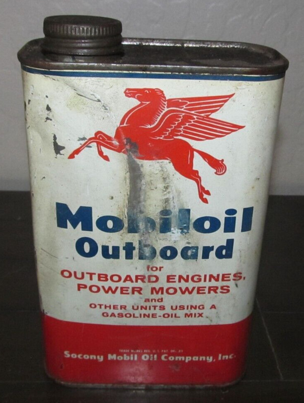 Vintage Original Empty Mobiloil Mobil Oil Outboard Metal Can Pegasus Logo Socony